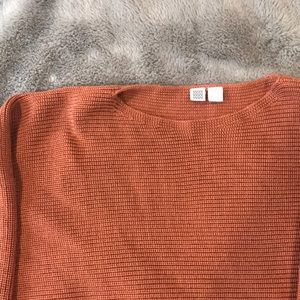 Cropped sweater